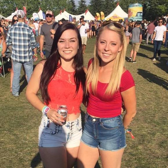 Meet your Posher, Stephanie - Picture 1 of 1